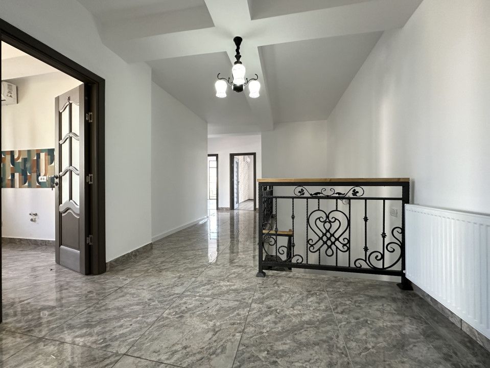 Vila 263 MP | P+2 | Teren 218 MP | Mihai Bravu | Metrou | Loc Parcare – fotografia 38 din 43