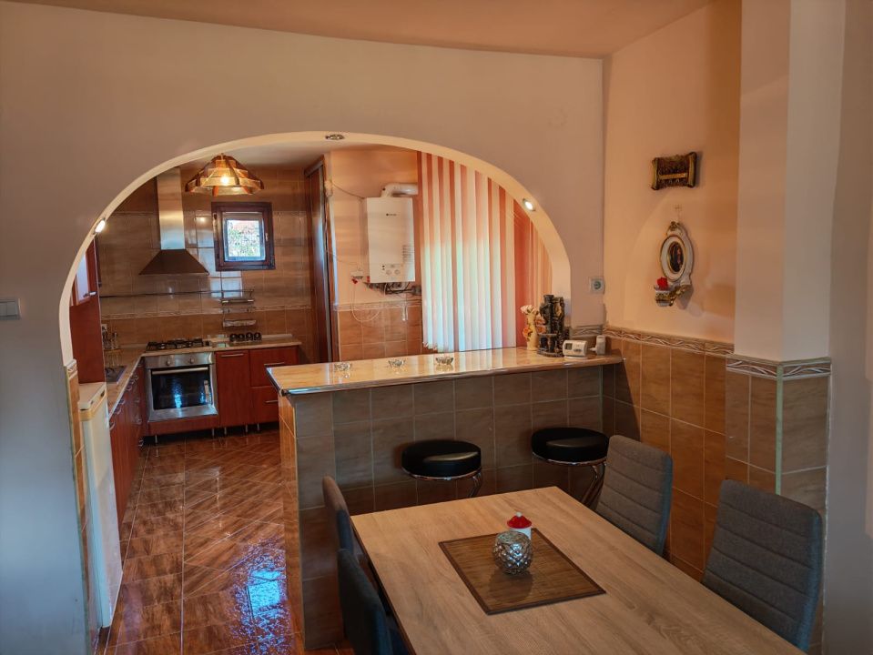 Casă vilă de vânzare Reghin - Ideciu de Sus – fotografia 10 din 27