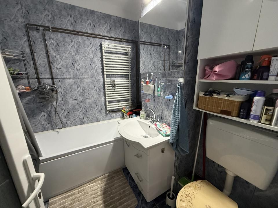 Apartament cu 3 camere, decomandat - Lipovei – fotografia 7 din 9