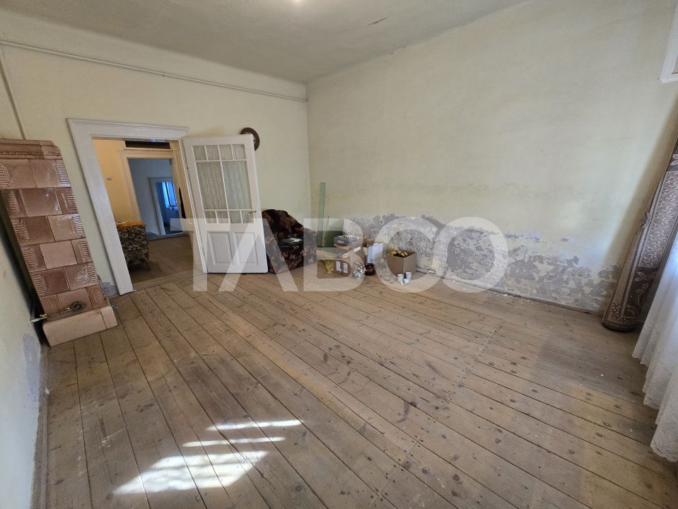 Casa tip duplex de vanzare la curte comuna pivnita in Piata Cluj Sibiu – fotografia 3 din 15