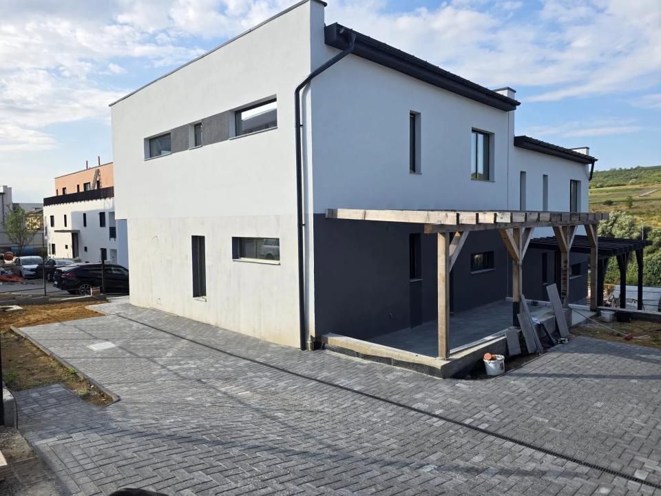 Unitate Duplex, 120 Mp, acces asfaltat, toate utilitățile, zona Oasului – fotografia 2 din 14