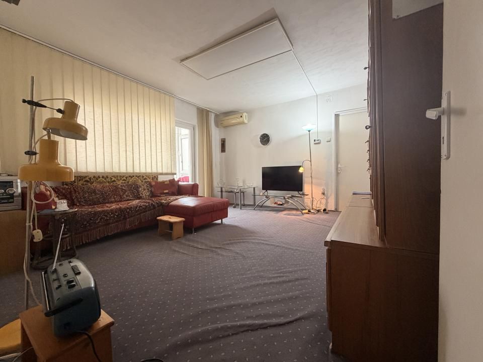 Apartament 3 camere, 72 mp utili, etaj 2, boxa înscrisă in CF - Soarelui – fotografia 3 din 13