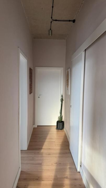 Penthouse cu terasă panoramică și vedere spre Cetatea Cisnădioara – Cisnădie – fotografia 17 din 20