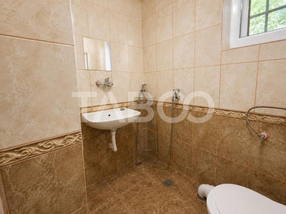Casa pretabila pentru birouri after school cotabilitate Dumbravii – fotografia 9 din 15