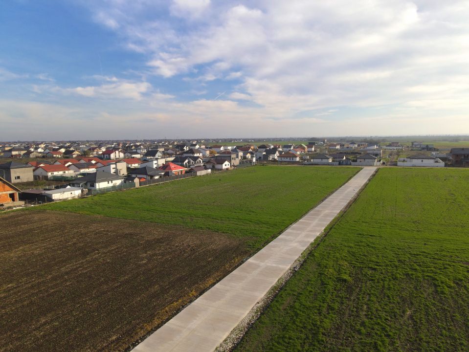 Loturi Intravilan In Rate Berceni | utilitati:curent,drum | #UG15 – fotografia 2 din 8
