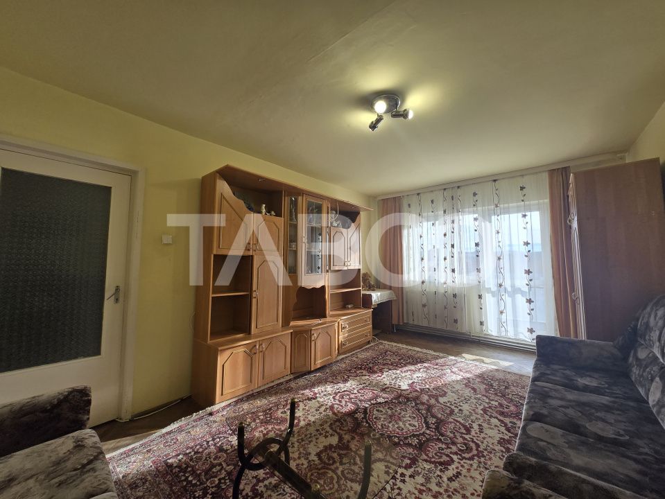 Apartament 2 camere de vanzare 52 mp decomandat balcon Strand Sibiu – fotografia 4 din 12
