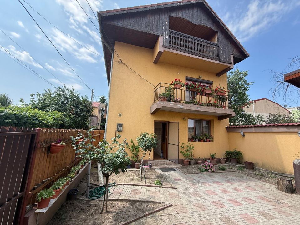 Casa P+1+M , 168mp utili, 181mp teren, zona Piata Mare – fotografia 3 din 13