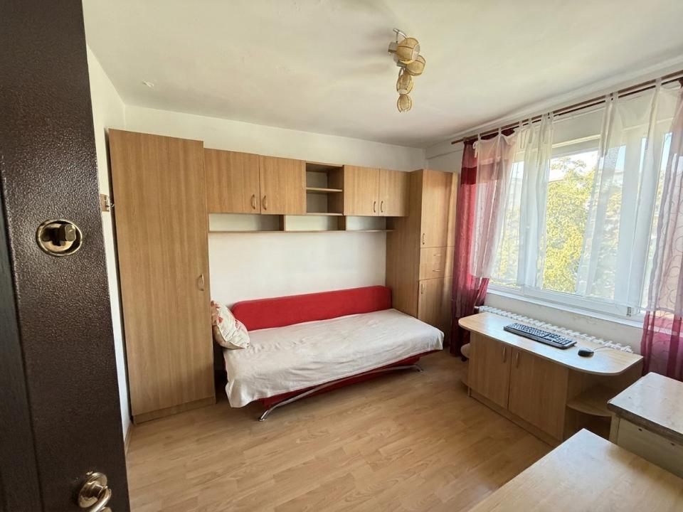 Apartament cu o camera, 15 mp utili, etaj 2 - Complexul Studentesc – fotografia 1 din 3