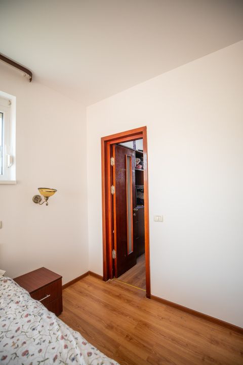 Casă P+1 de vânzare în Năvodari – 250 mp utili, teren 558 mp │Comision 0% – fotografia 25 din 45