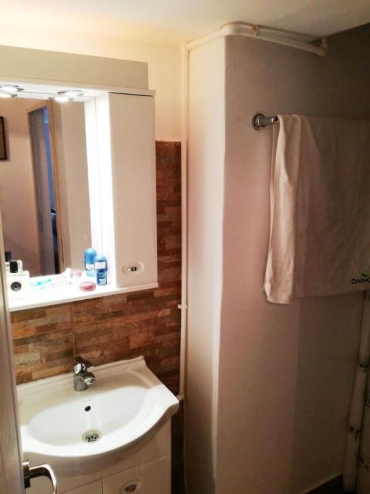2 Camere de inchiriat | Universitate | Centrala proprie | Metrou – fotografia 5 din 12