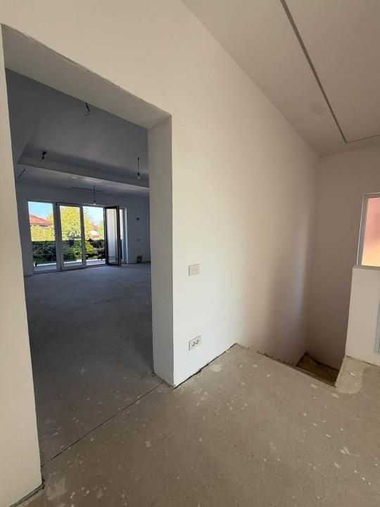 Iancu Nicolae| 5 camere | 268 mp | Teren 434 mp | P+1 – fotografia 10 din 21
