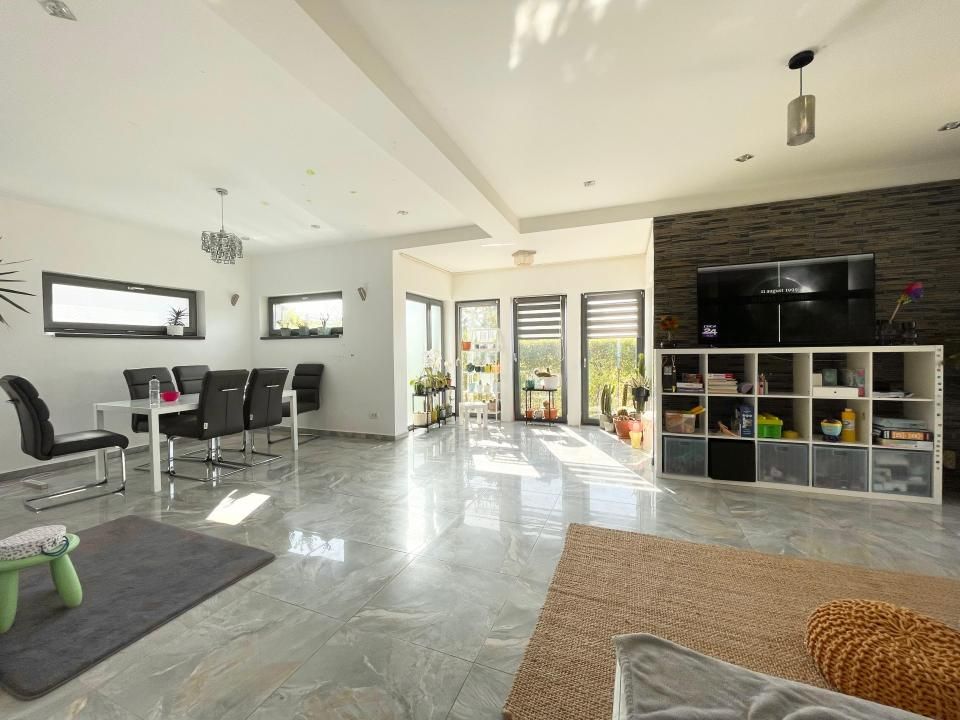 Casa individuala cu 4 camere, 129mp utili - Mosnita Noua – fotografia 2 din 15