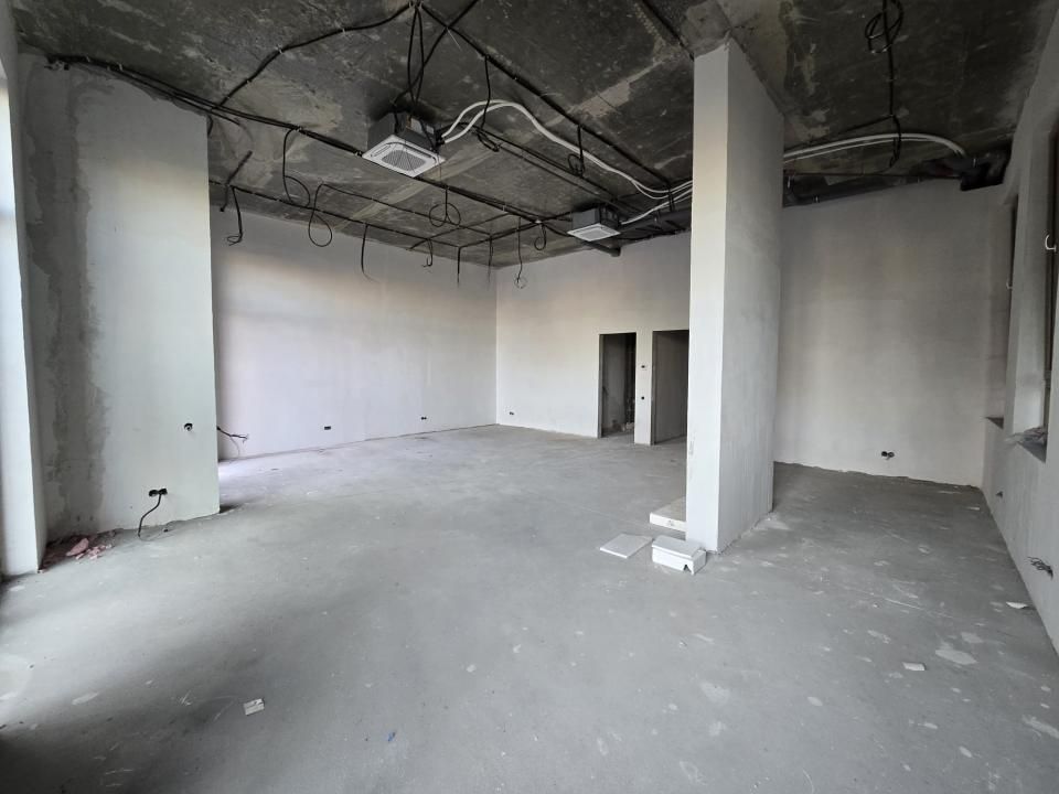 Spațiu comercial în imobil nou – strada Clinicilor, Cluj-Napoca – fotografia 2 din 9