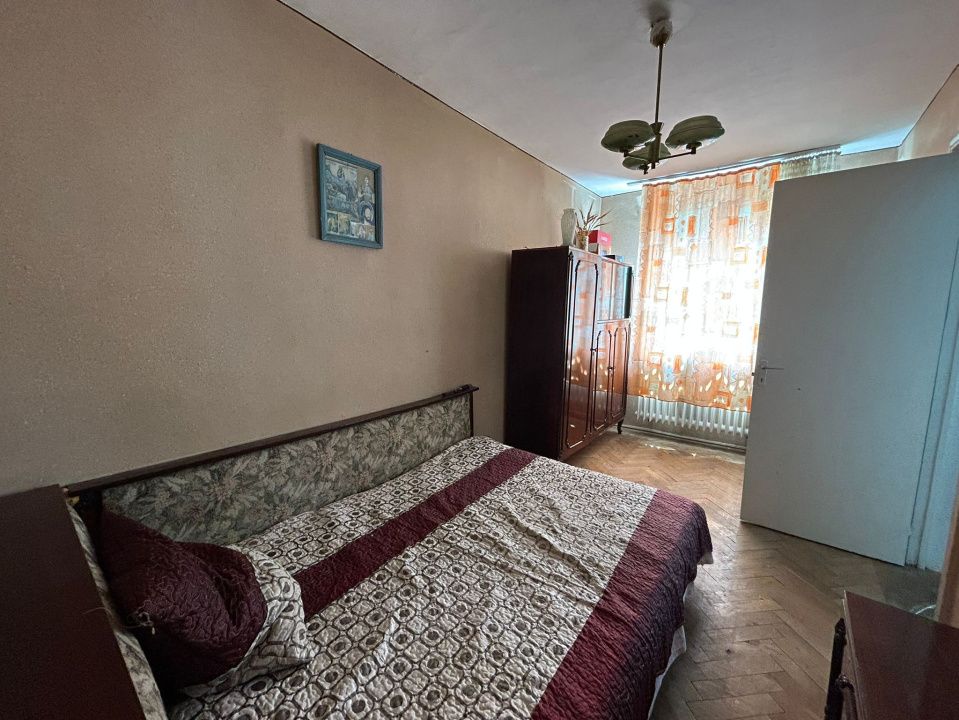 Apartament 2 camere, semidecomandat, 41mp, Craiovita, zona Niela. – fotografia 3 din 8