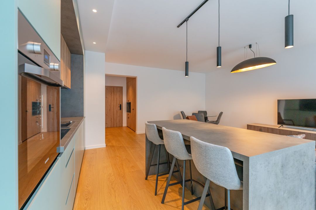 Închiriere apartament modern 3 camere cu vedere superbă Brașov – fotografia 6 din 14