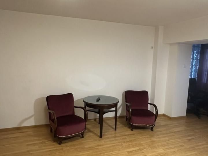 Garsoniera de inchiriat | Stirbei Voda | Metrou | Mobilat & Utilat | – fotografia 4 din 7
