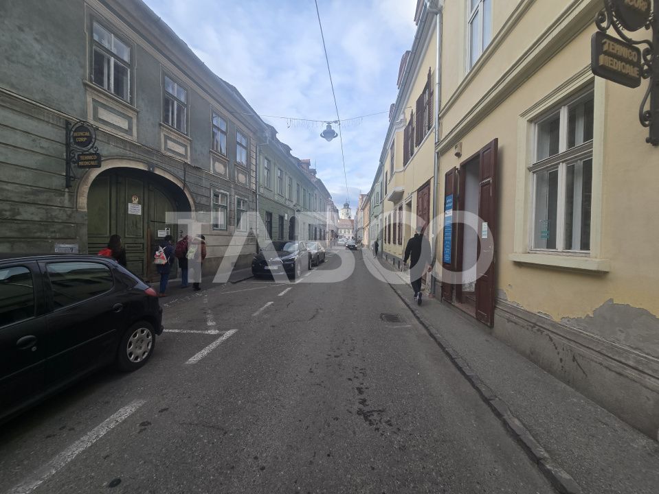 Apartament de vanzare 3 camere 2 bai Centrul Istoric Sibiu Comision 0 – fotografia 13 din 13
