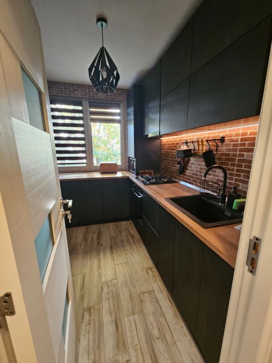 Apartament 3 camere renovat complet | Titan – Minis – Costin Georgian – fotografia 10 din 13