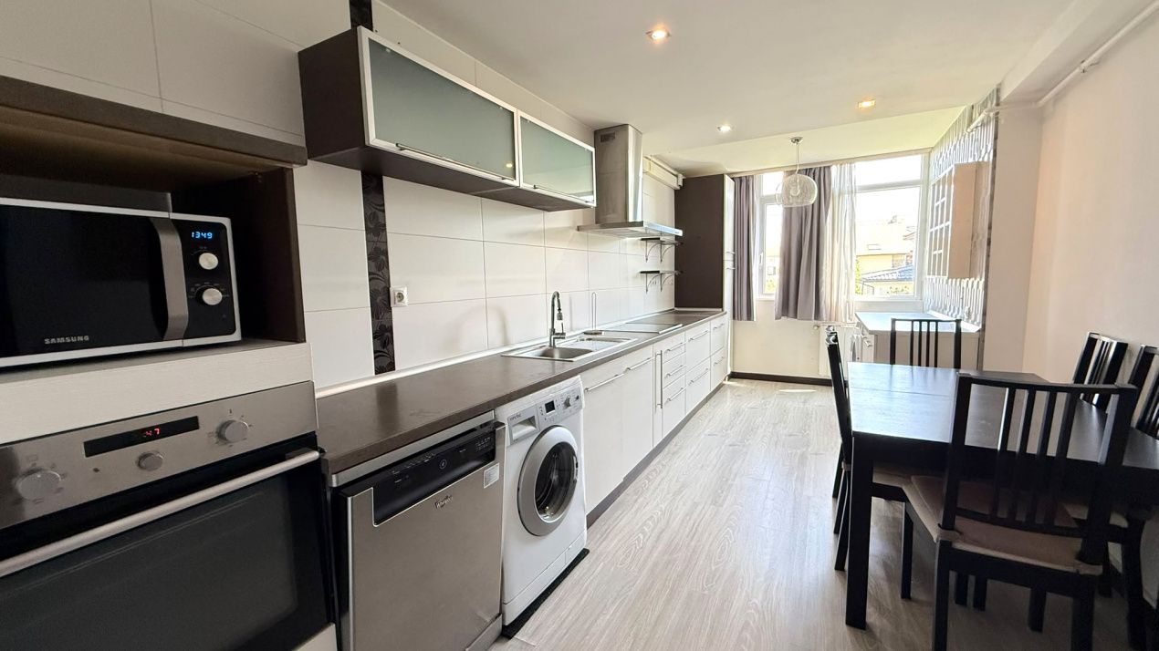 Apartament 2 camere + dressing, cart.Europa, decomandat, balcon, parcare – fotografia 7 din 12