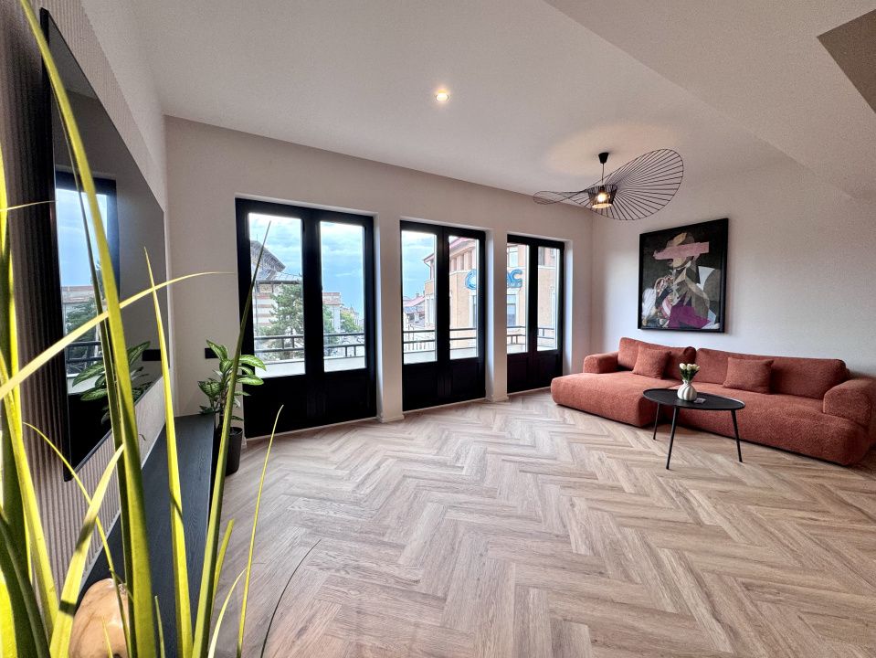 Apartament Lux in Centrul Vechi | Bd. Tomis | Inchiriere termen lung – fotografia 1 din 21