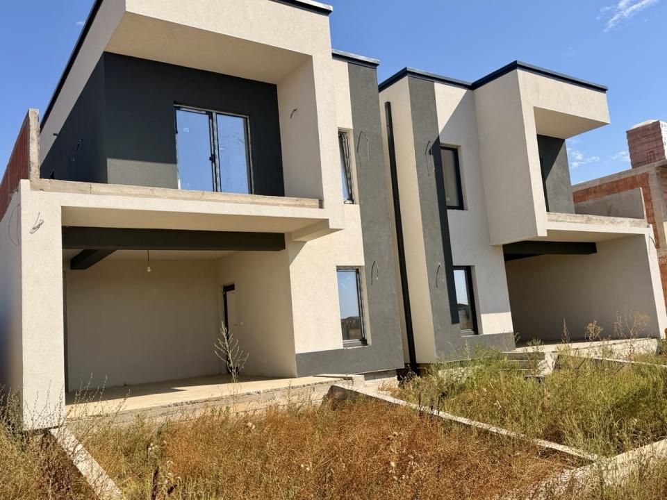 Duplex modern 4 camere, unit prin camera tehnica - Giarmata – fotografia 10 din 18
