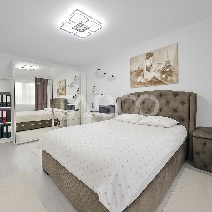 Apartament decomandat renovat de vanzare 2 camere video disponibil – fotografia 3 din 15