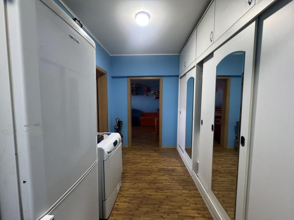 Închiriere 2 camere decomandat Piața Bobocica – fotografia 5 din 11