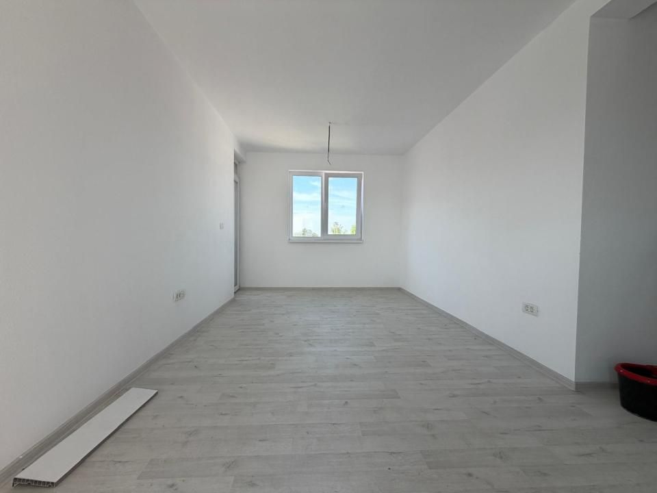 Apartament 2 camere, decomandat, 52 mp utili, etaj 3,  loc de parcare - Chisoda – fotografia 5 din 9