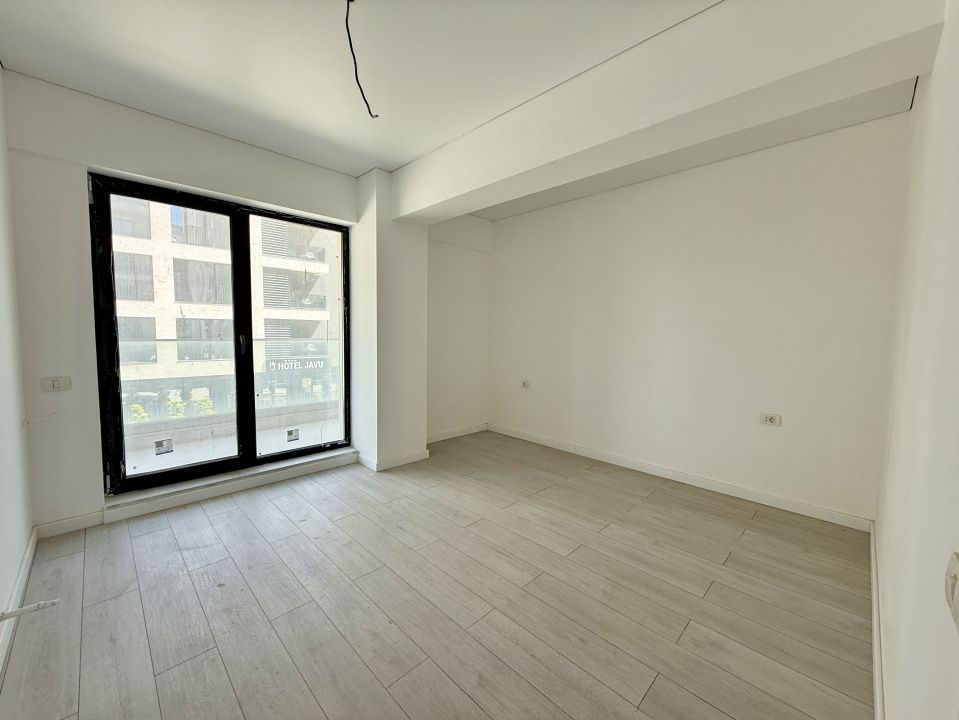 Apartament cu 2 camere finisat la cheie aproape de plaja – fotografia 4 din 12