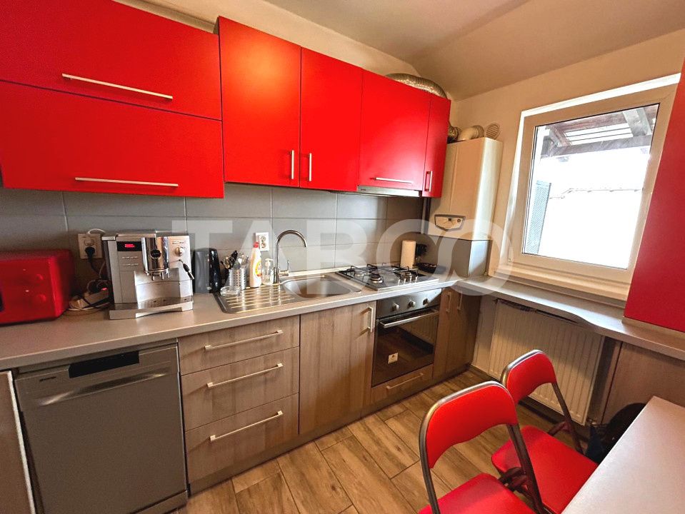 Apartament de vanzare 2 camere decomandate in zona Dracula Selimbar – fotografia 7 din 9