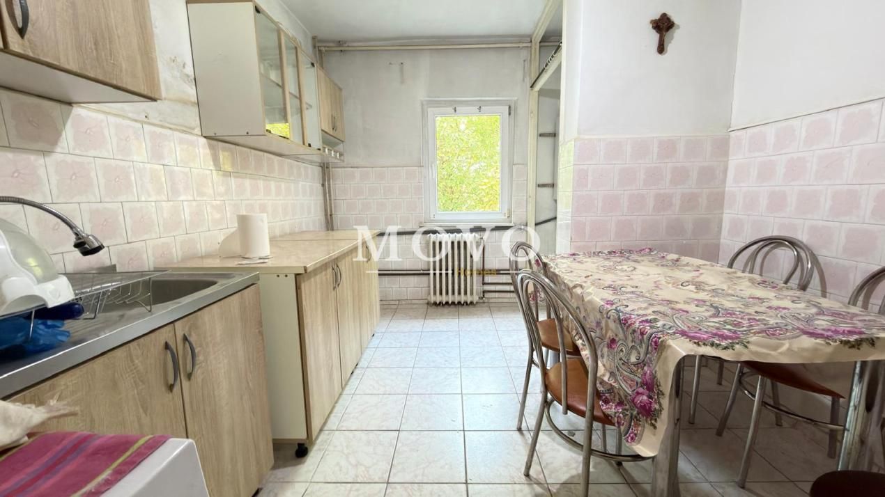4 camere | Etaj 1 | Decomandat | Centrala proprie | Zona excelenta | Investitie – fotografia 3 din 14