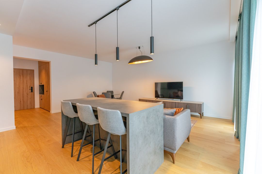 Închiriere apartament modern 3 camere cu vedere superbă Brașov – fotografia 5 din 14