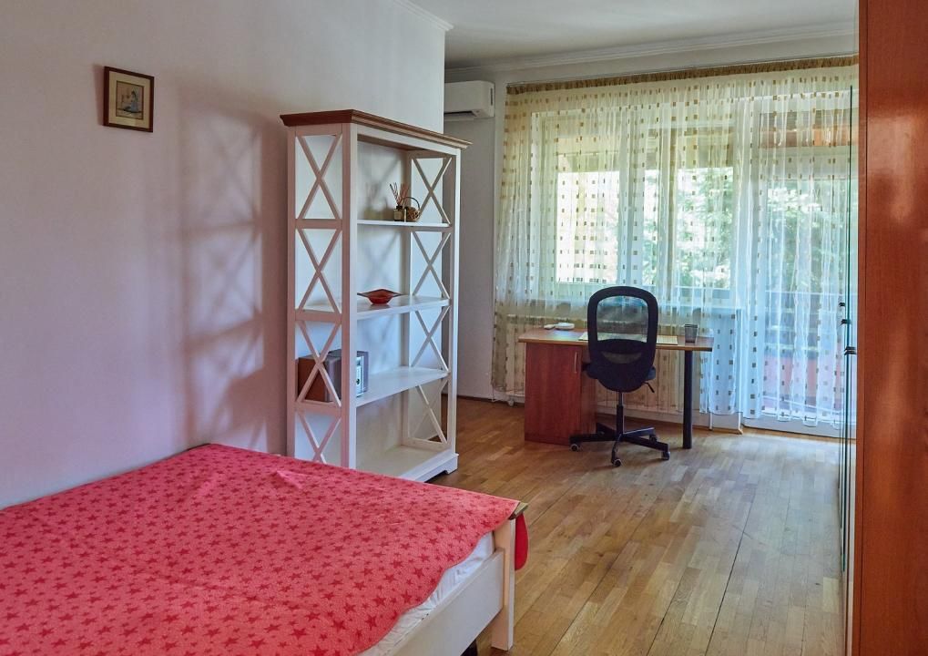 Casa 6 camere P+1+M | Bucurestii Noi | Metrou | Parcare | Sistem fotovoltaic | – fotografia 13 din 30