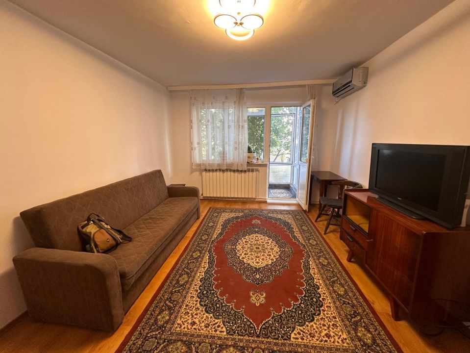 Apartament 3 camere de vânzare în Tomis Nord – etaj 1/4, centrală pe gaze – fotografia 1 din 15