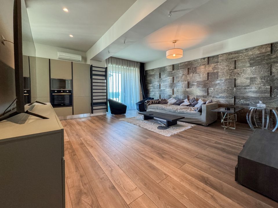 Apartament 3 camere de închiriat in Mamaia | Vedere frontală la mare | Parcare – fotografia 3 din 14