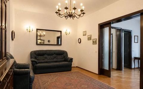 3 Camere de inchiriat | Ultracentral | Metrou | Centrala | Parcare