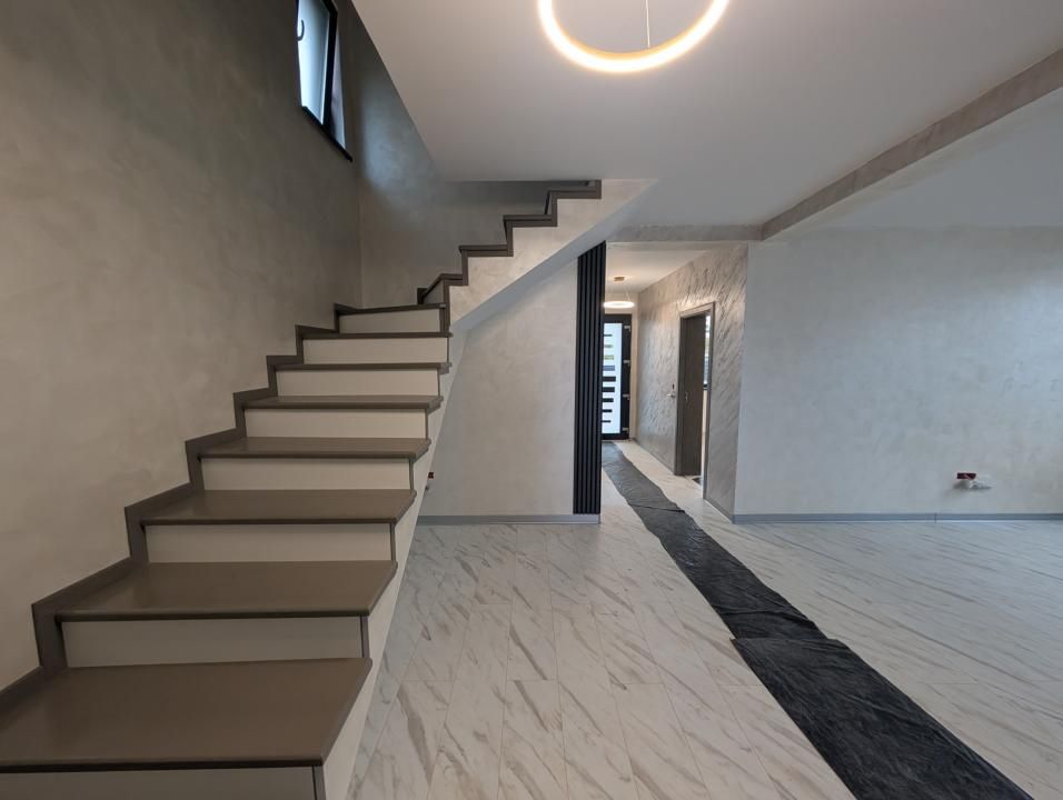 Vila toate utilitățile, încălzire pardoseală, Serbanesti – fotografia 9 din 17
