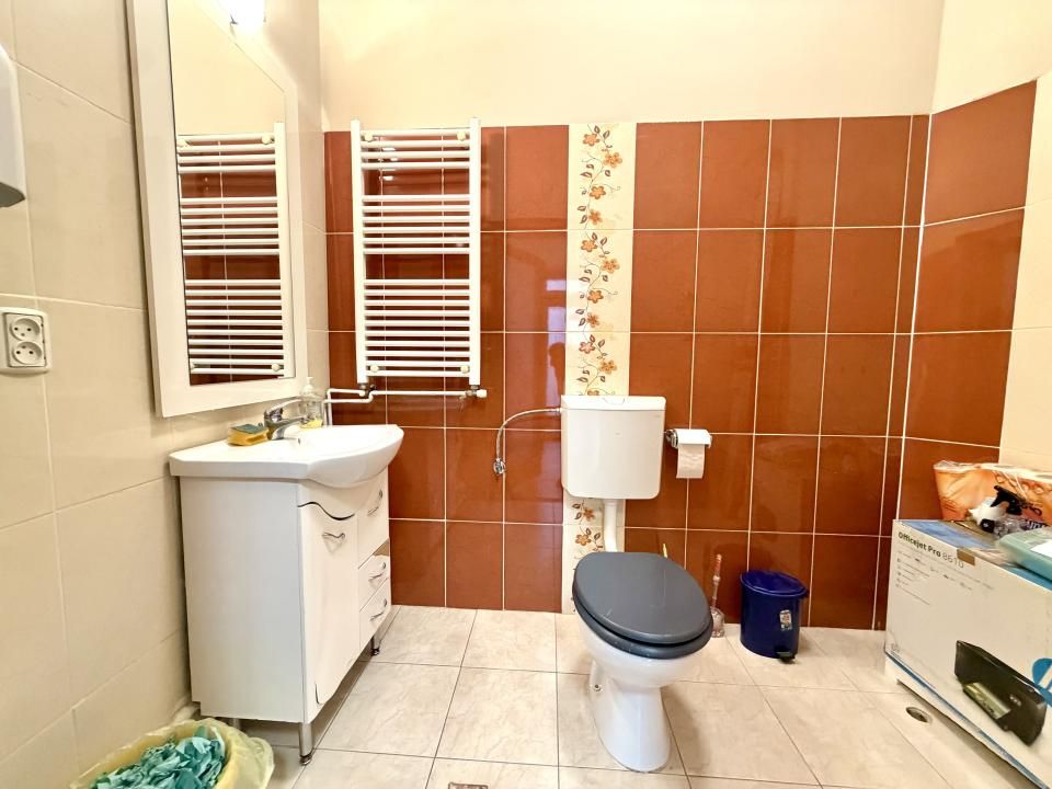 DE INCHIRIAT – Spatiu de birou, 8 mp utili, locatie ultracentrala, Piata Unirii – fotografia 5 din 5