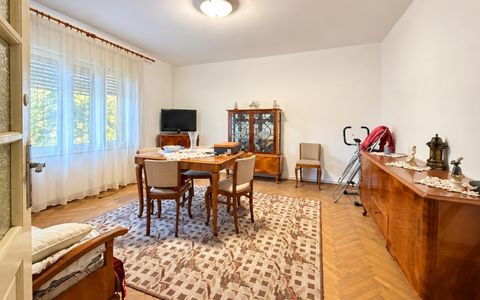 Casa cu 3 camere, 100 mp utili, 300mp teren- zona Blascovici