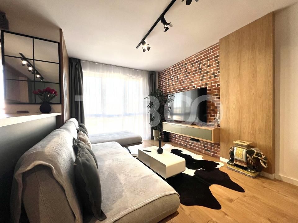 Apartament cu 2 camere in Floresti etaj 1 zona Vivo cu balcon parcare – fotografia 1 din 10