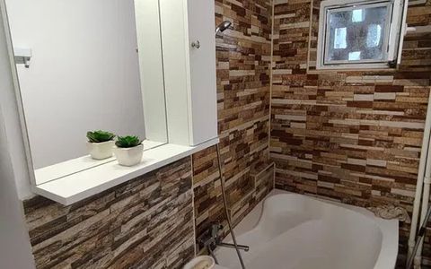 Apartament 2 camere Casa de Cultură