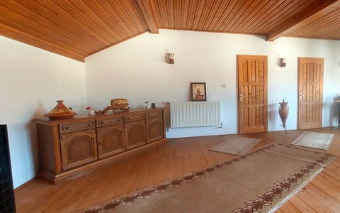 Casa Noua de vanzare P+E+M cu 3250 mp teren in Zona Ciugud
