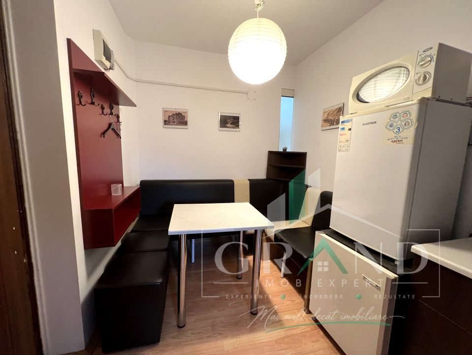 APARTAMENT 1 CAMERĂ | STUDIO | 35 MP | BALCON | ETAJ 1 | MĂNĂȘTUR CASA PIRATILOR – fotografia 3 din 9