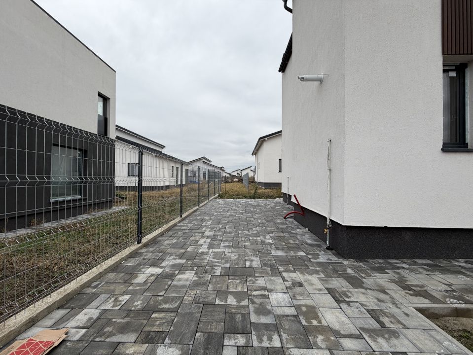 0% COMISION - CASĂ INDIVIDUALĂ CLASA ENERGETICĂ A - SÂNPETRU - 6KWH FOTOVOLTAICE – fotografia 22 din 24