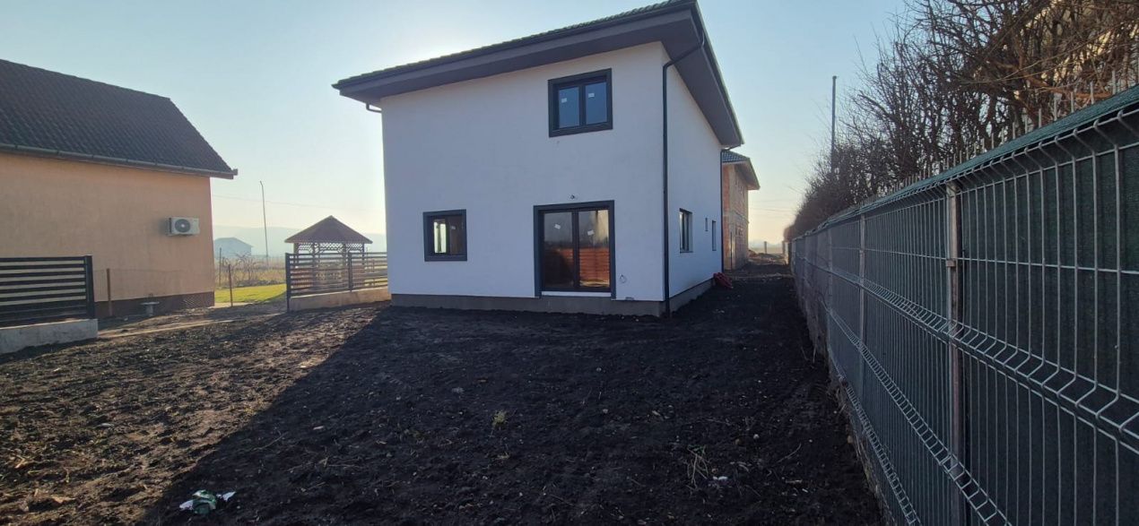 Casă individuală, 144 mp utili, 5 camere | teren 361 mp | Jucu de Mijloc – Km 17 – fotografia 2 din 5