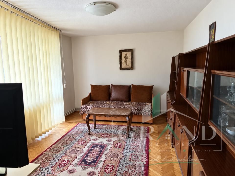 Apartament 3 camere de vanzare, Gheorgheni – fotografia 3 din 8