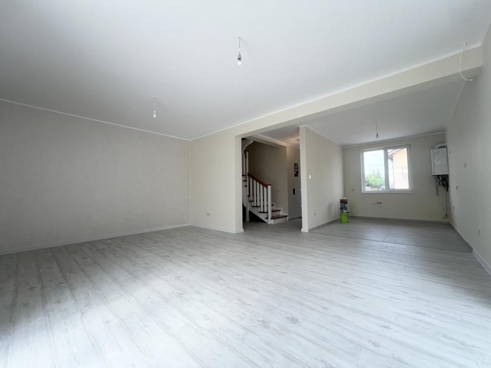 Duplex elegant, 4 camere, 97 mp utili, 270 mp teren - Giroc – fotografia 2 din 13