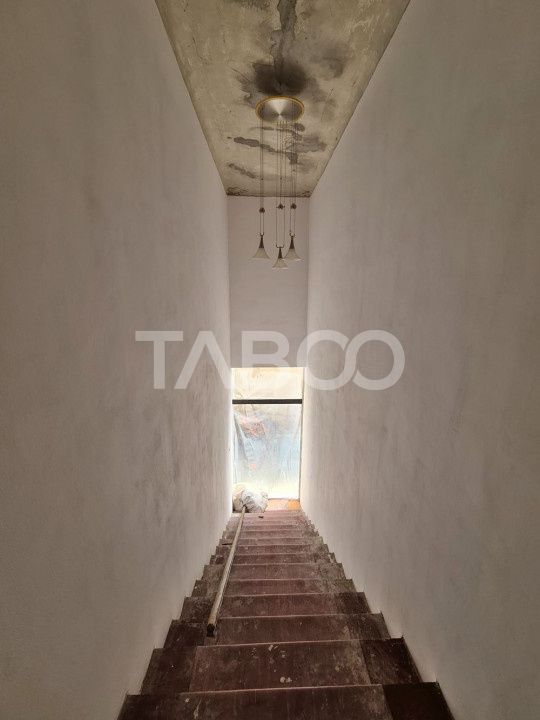Spatiu comercial de inchiriat pe Lucian Blaga in centru Sebes – fotografia 6 din 9