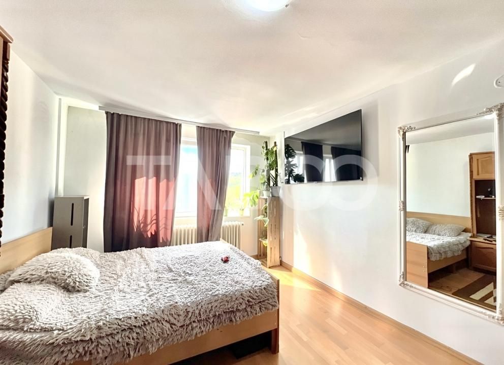Apartament cu 2 camere de vanzare Grigorescu izolat cu lift si balcon – fotografia 2 din 9