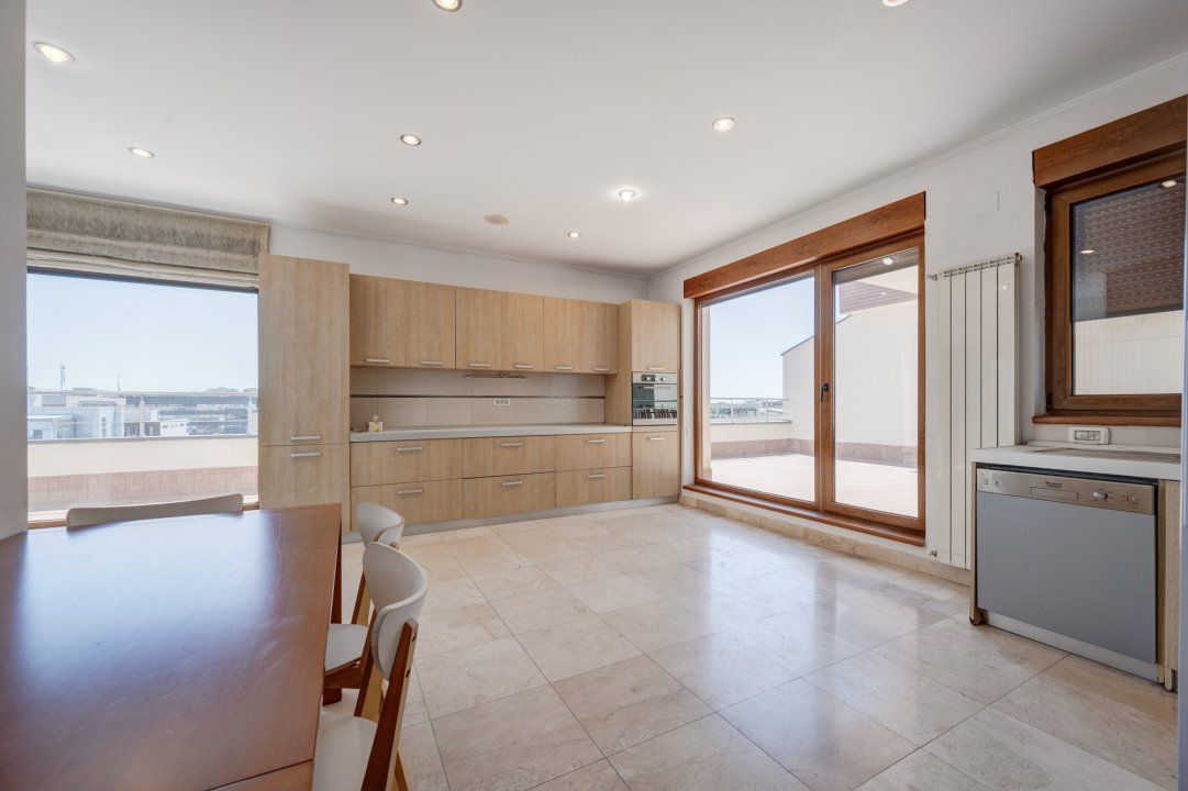 Unic pe etaj! Penthouse 5 camere, 482 mp, lift privat – Satul Francez – fotografia 12 din 55